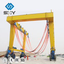 Movable yacht crane for lifting boat, Hauling the yacht machine
More questions, please send message to me!